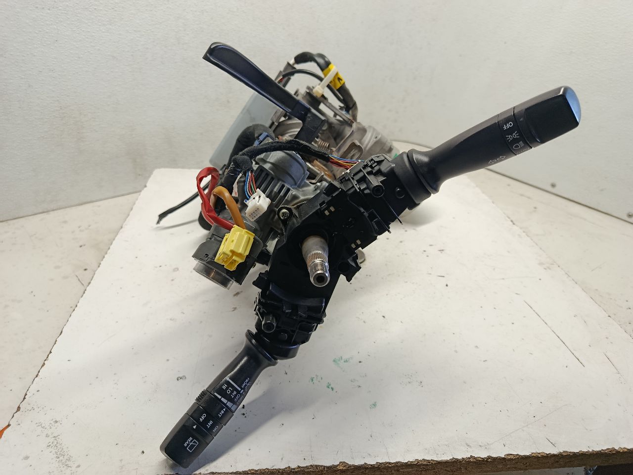 2013 Kia SPORTAGE Steering Column