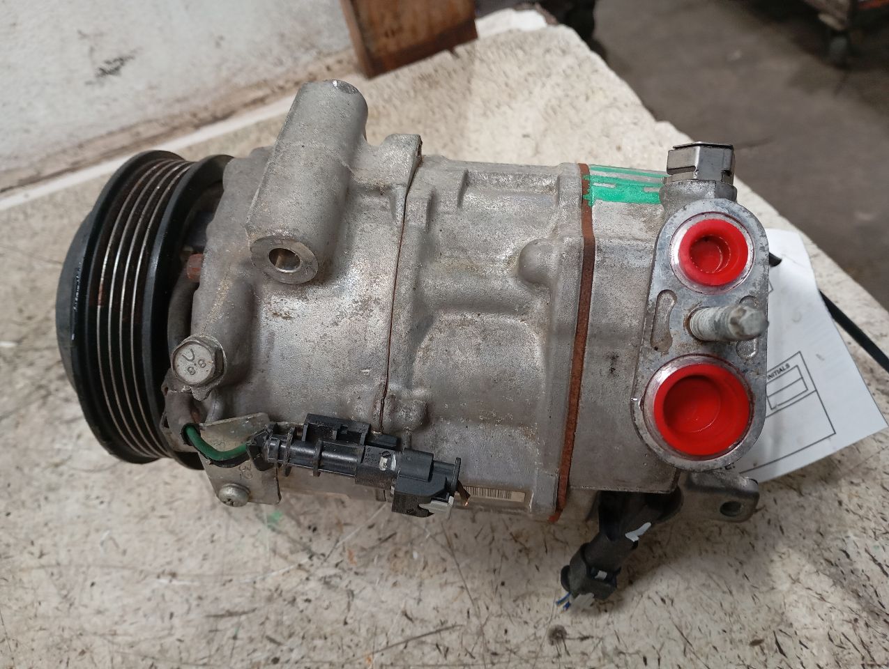 Part image 3