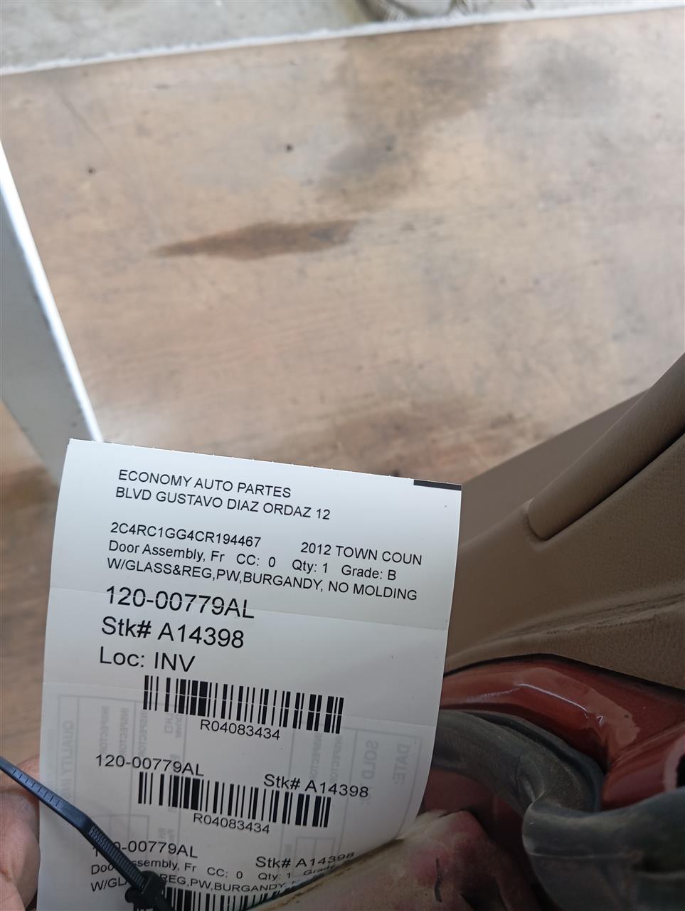 2012 Chrysler TOWN & COUNTRY Door Assembly, Fr
