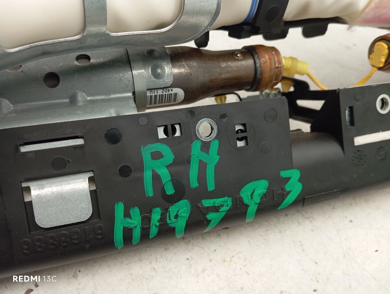 Part image 3