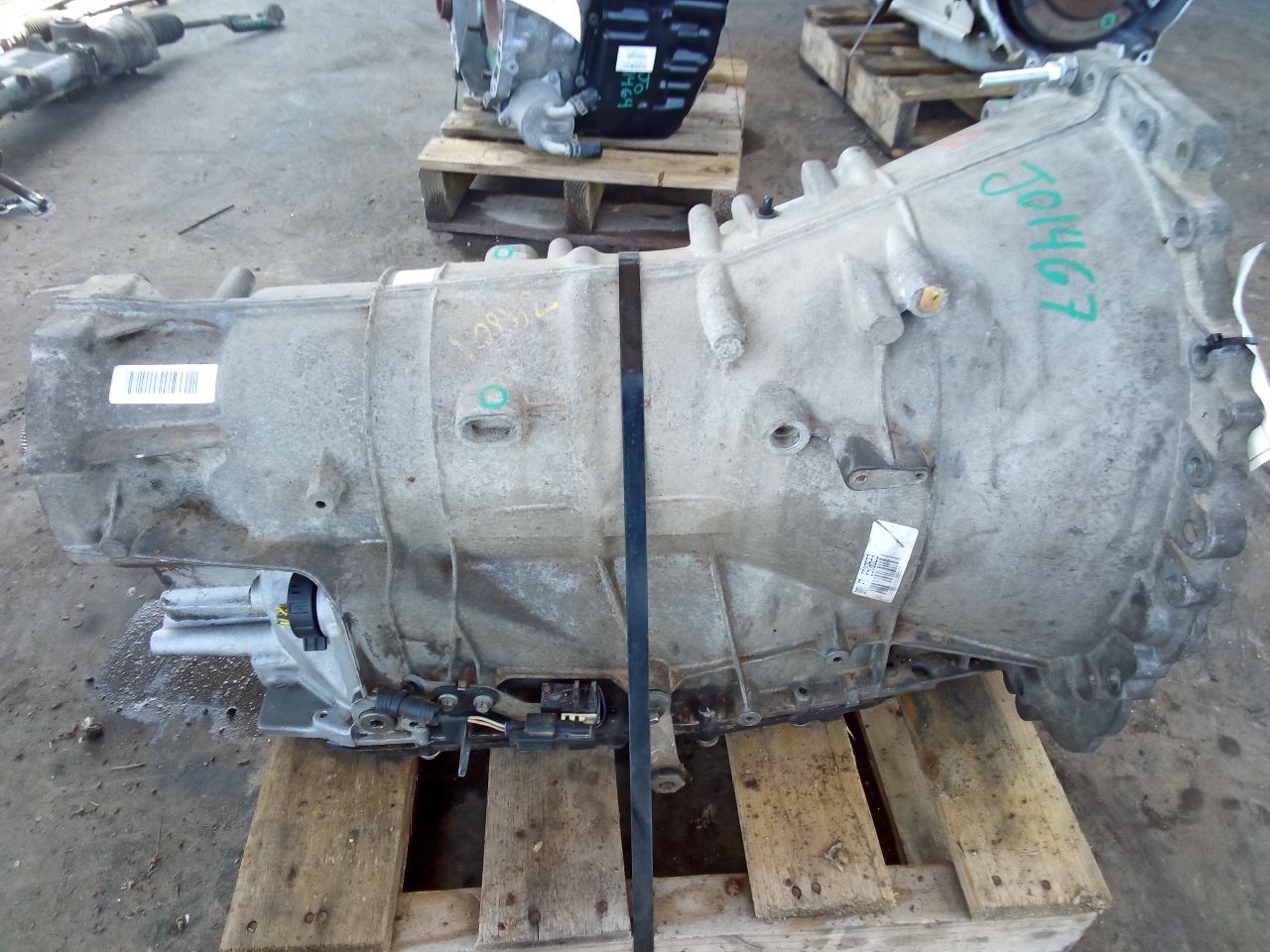 Part image 3