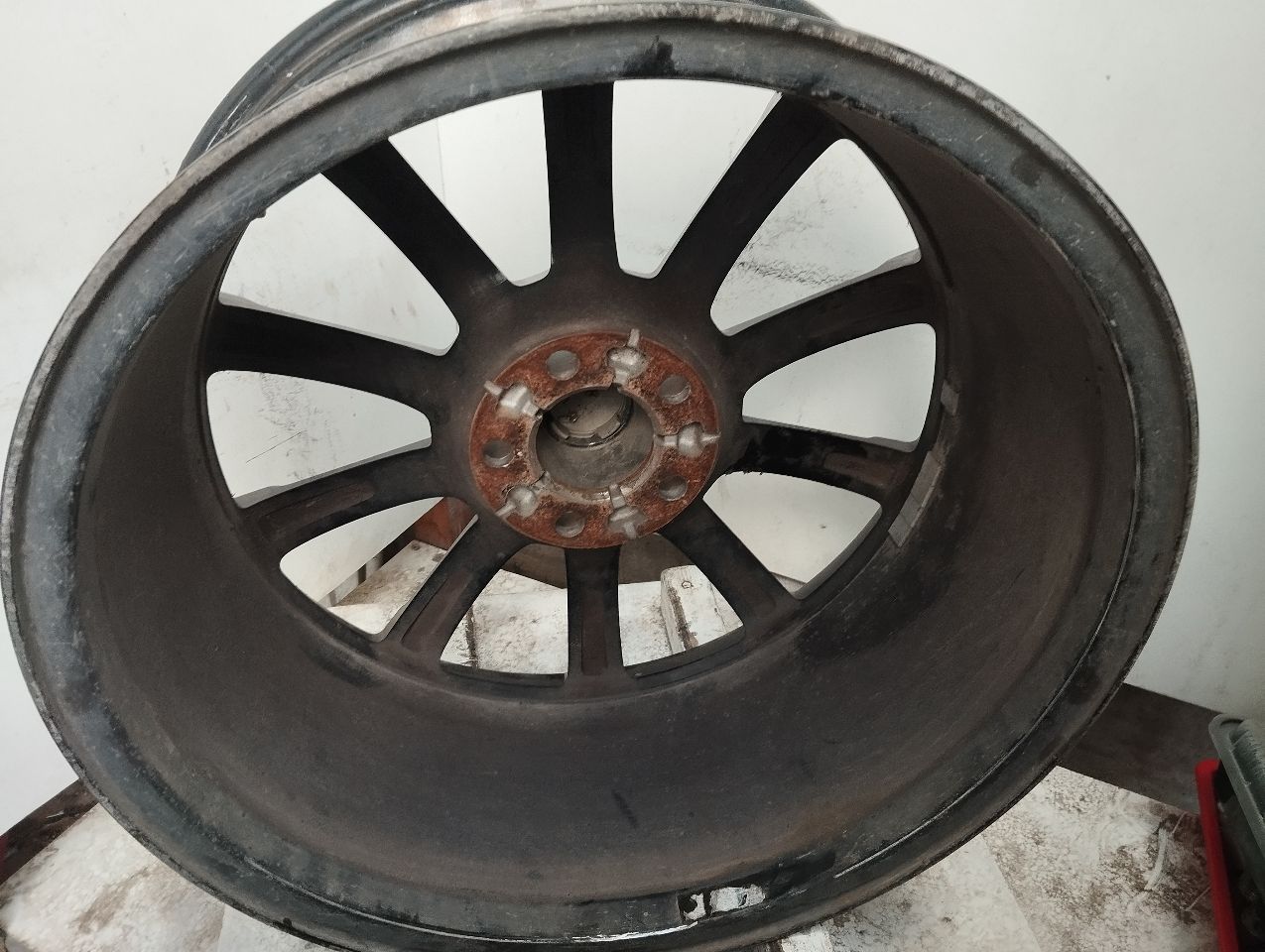 Part image 3