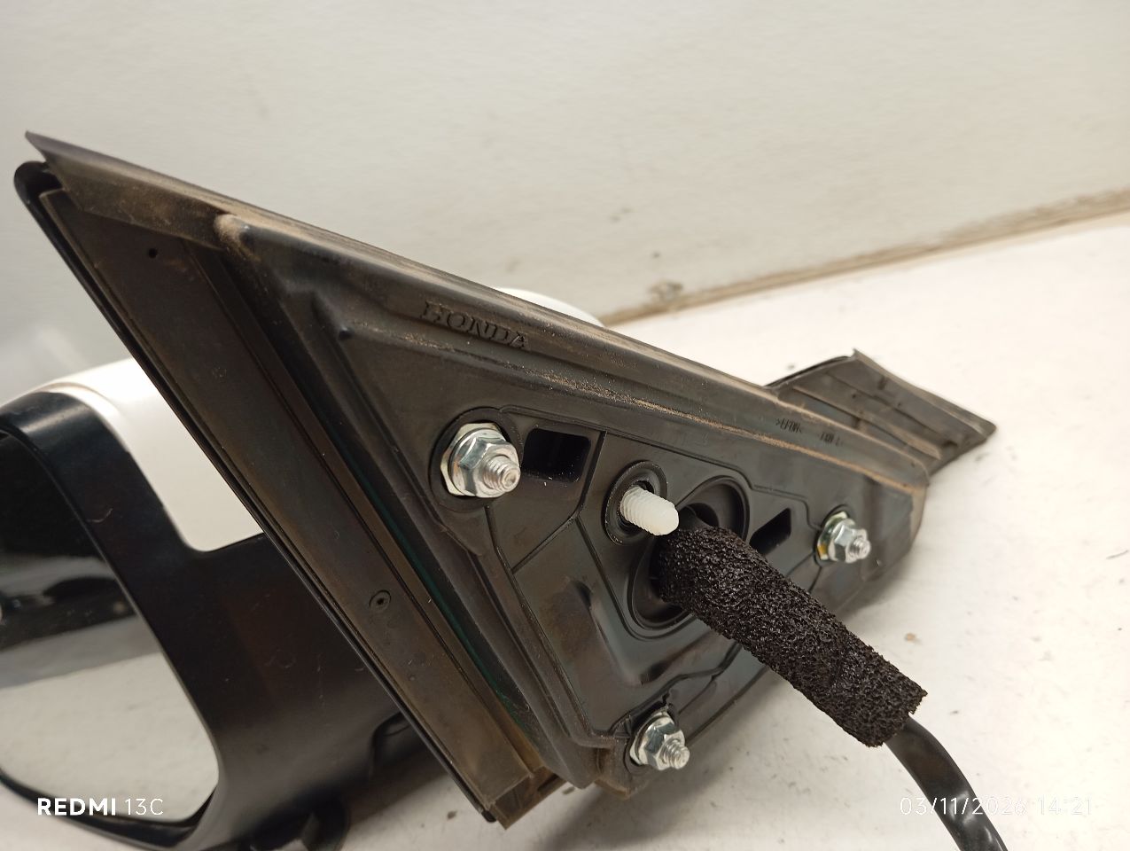 Part image 3