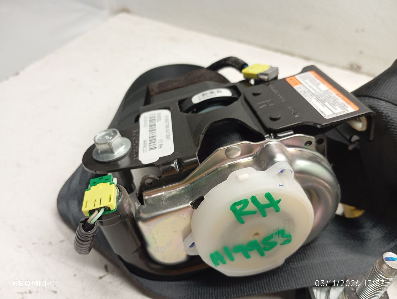 Used 2019 Honda INSIGHT retractor - Stock #H19953