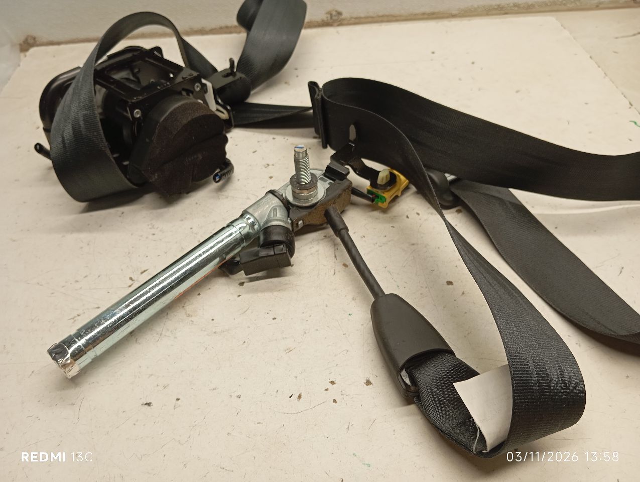 Used 2019 Honda INSIGHT retractor - Stock #H19953