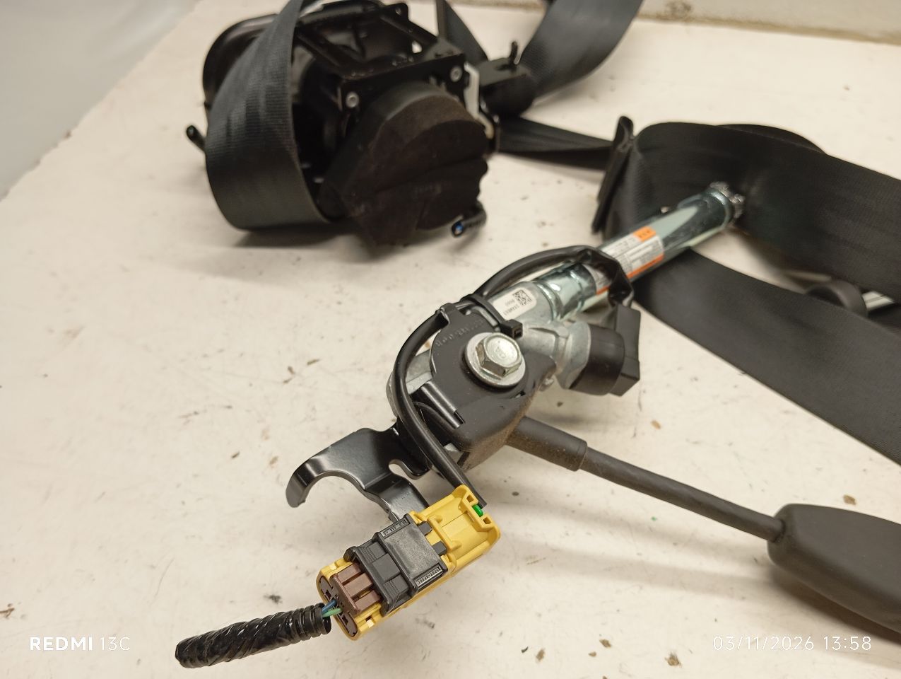 Used 2019 Honda INSIGHT retractor - Stock #H19953