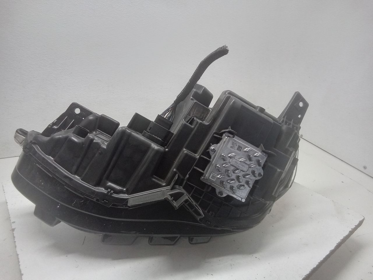 Part image 6