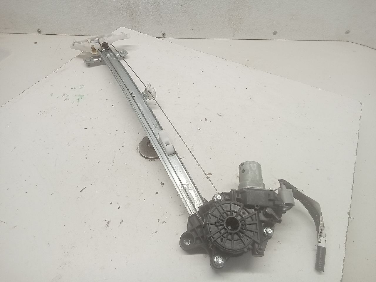 Part image 6