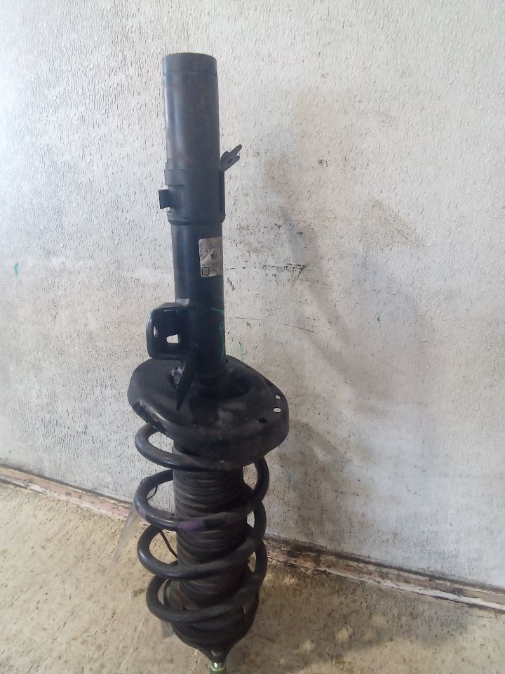 2021 Honda PILOT Strut