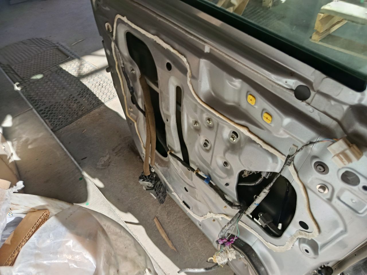 Part image 9