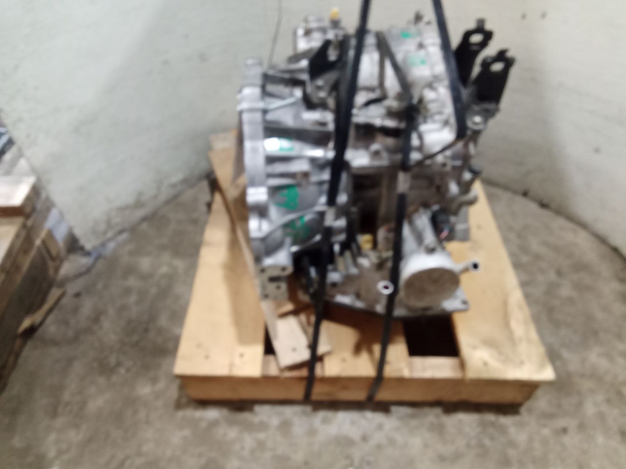 Part image 3