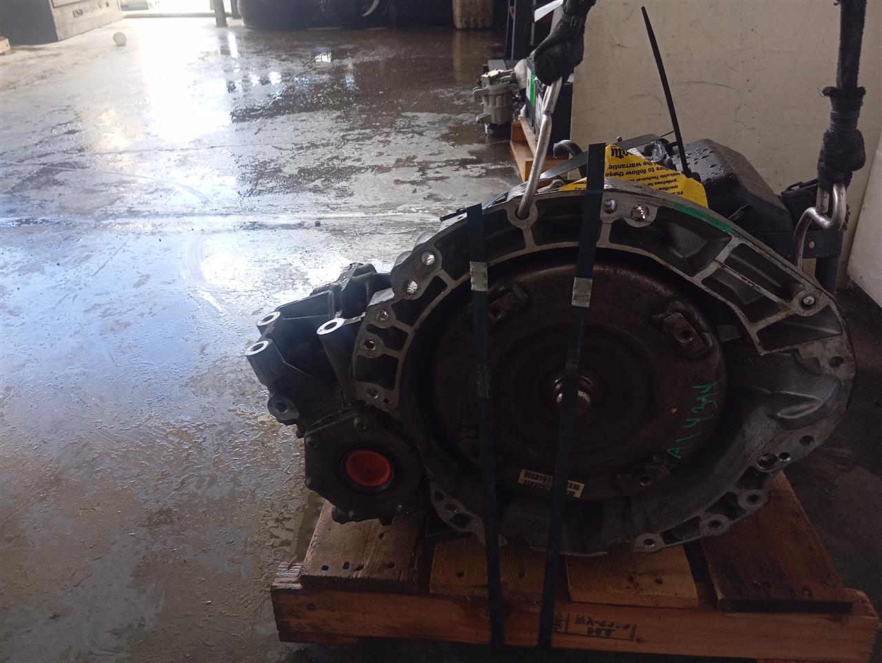 Part image 4