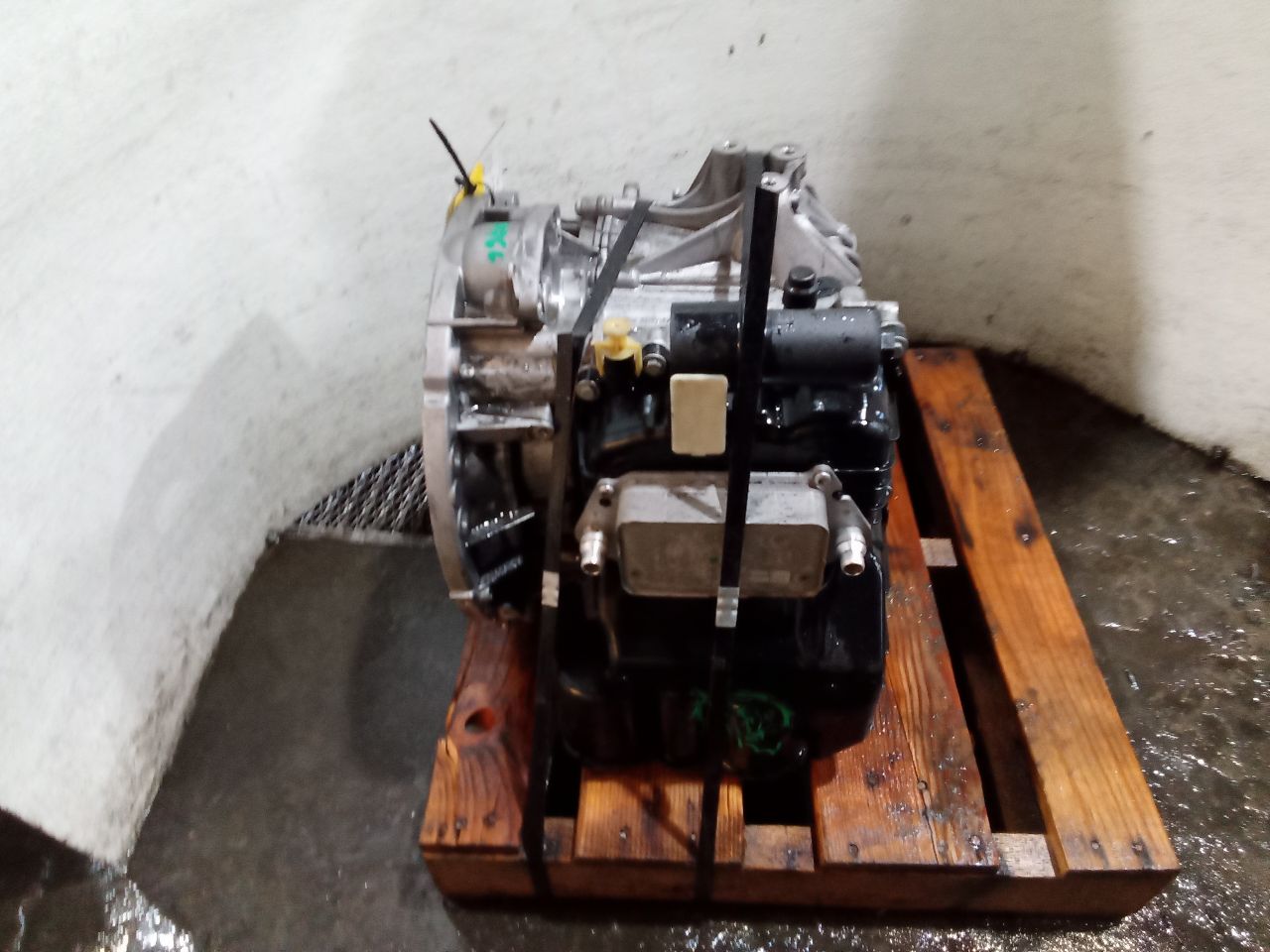 Part image 6