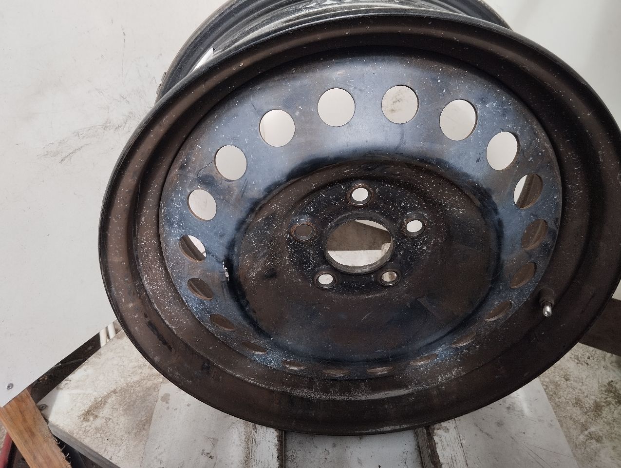 Part image 2