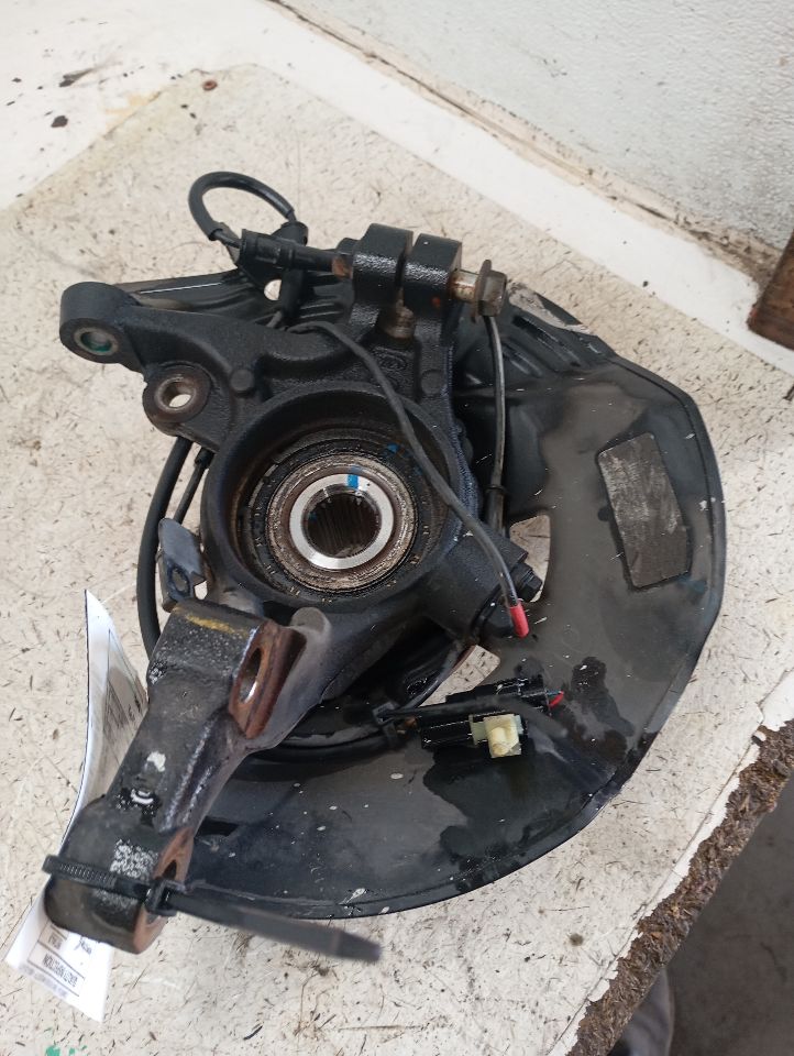 2013 Hyundai SONATA Spindle Knuckle, Fr