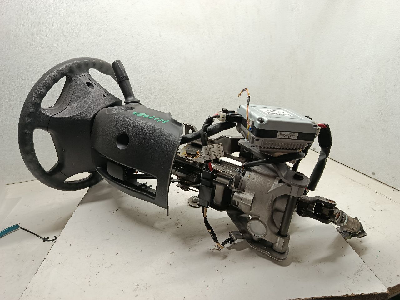 Part image 3