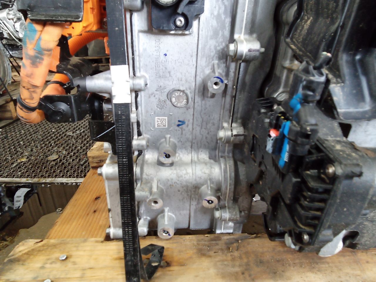 Part image 11