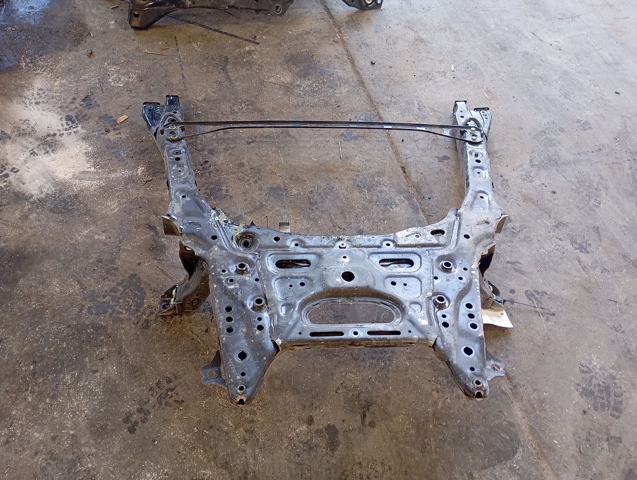 Part image 3