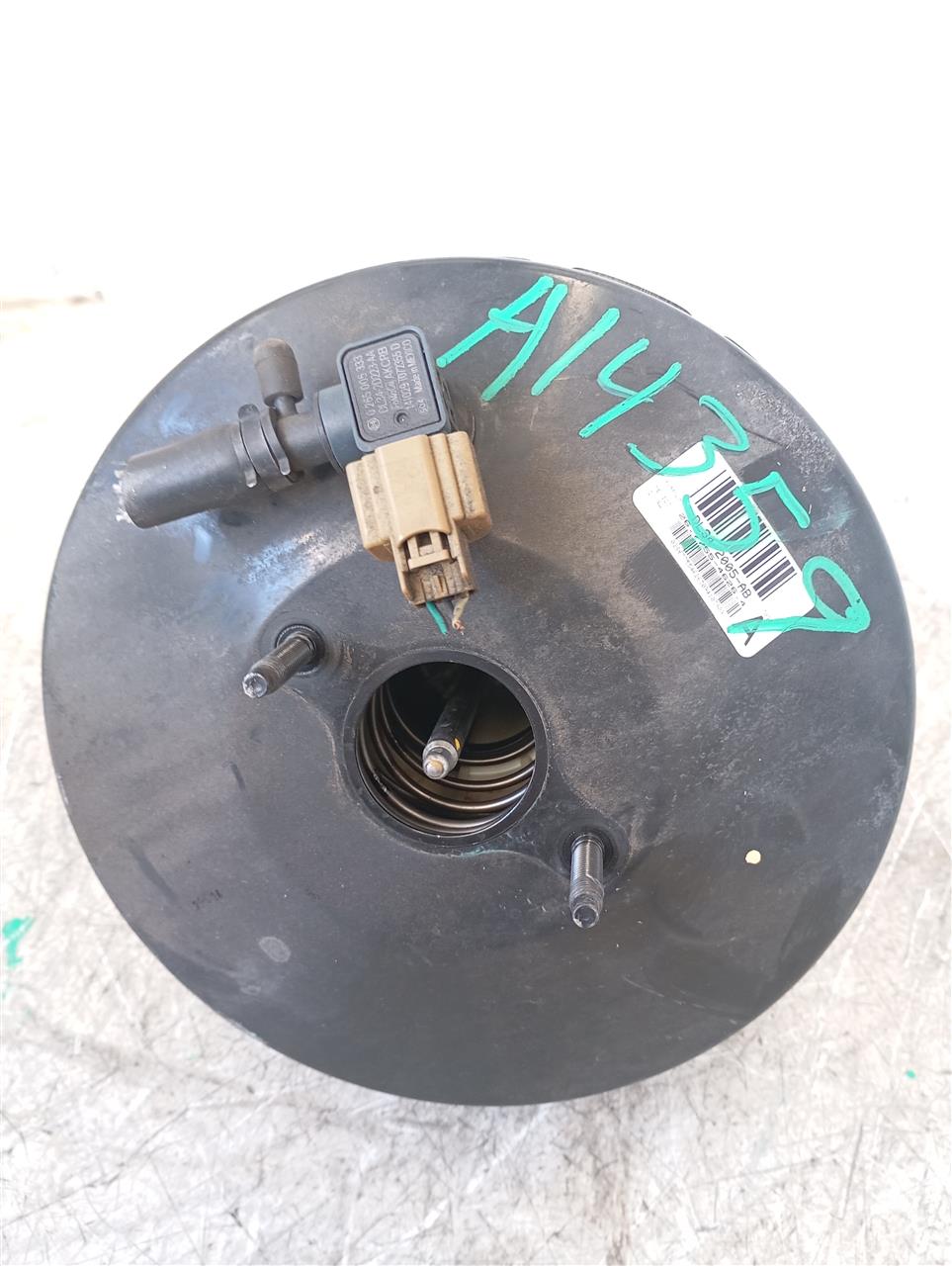 Part image 3