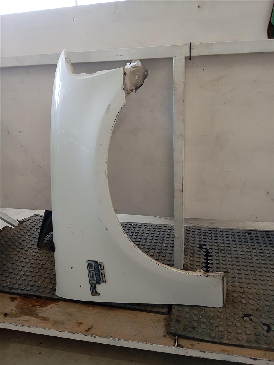 2004 Ford FORD F150 PICKUP Fender