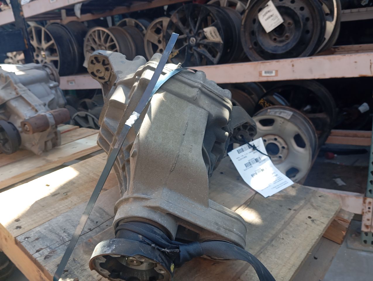 Part image 3