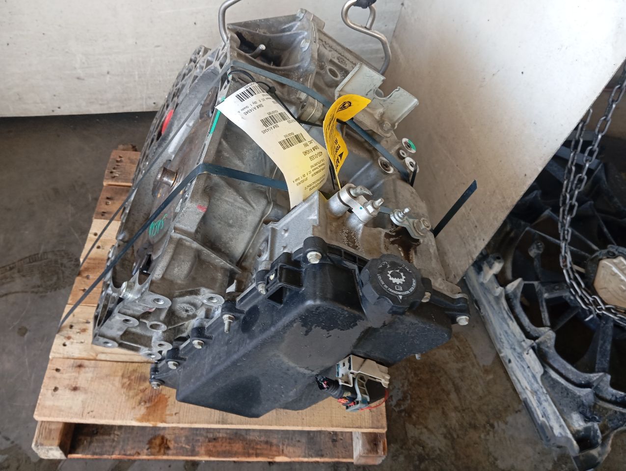 Part image 3