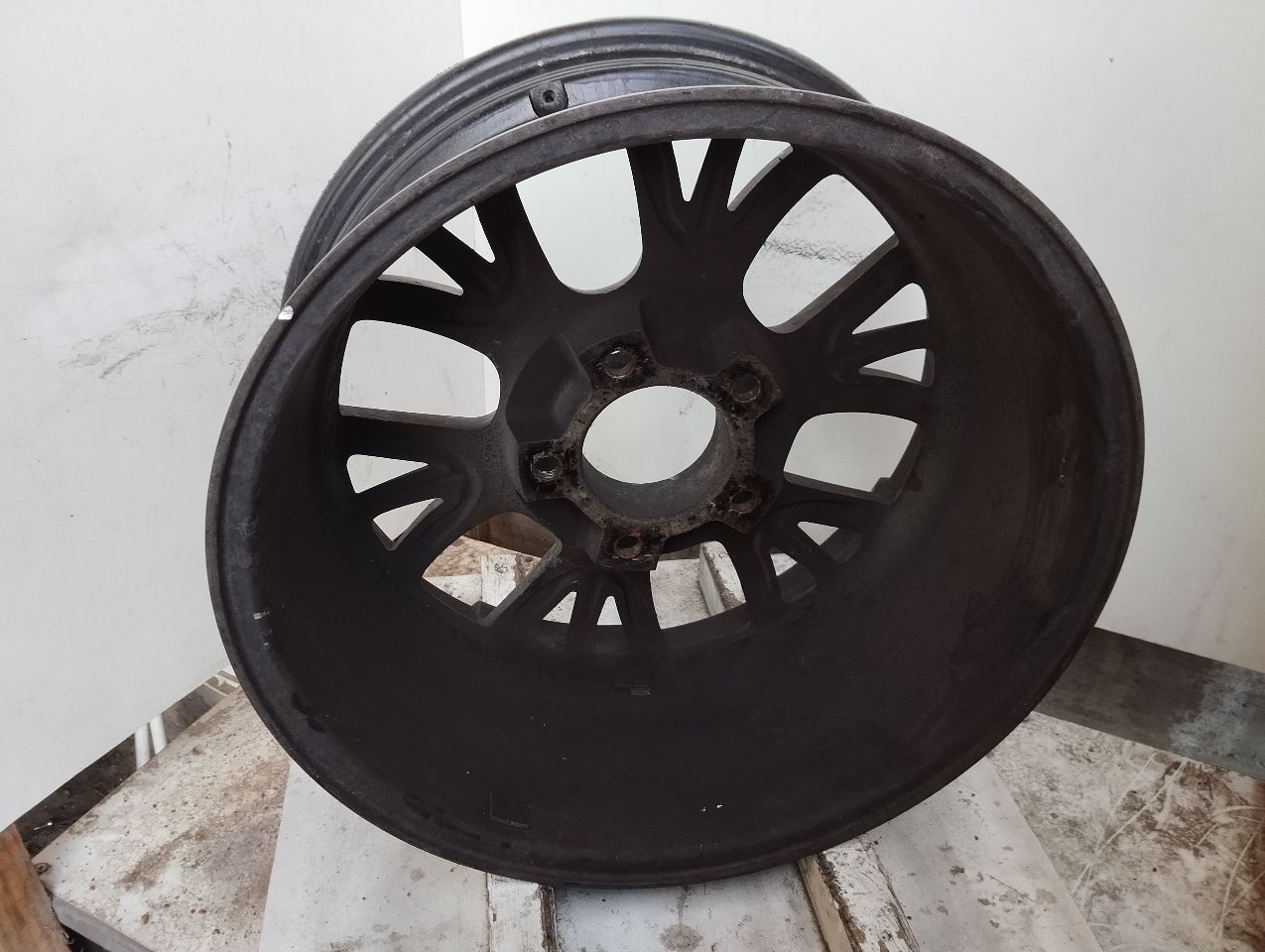 Part image 10