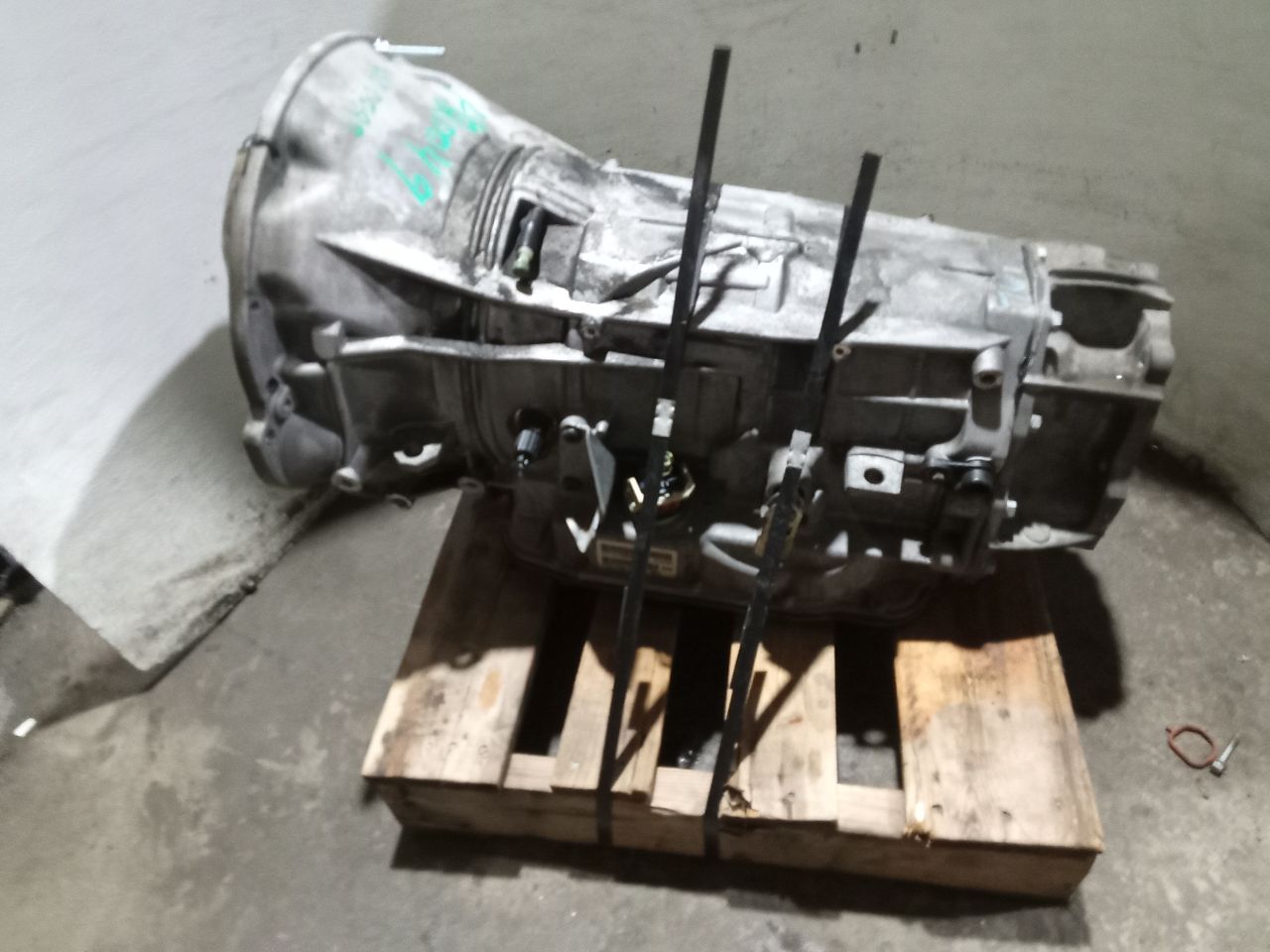 Part image 3