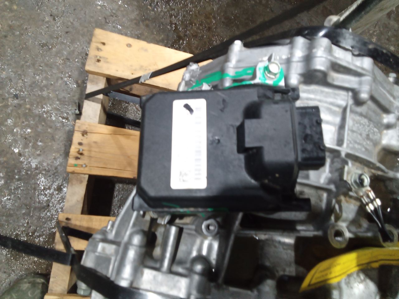 Part image 3