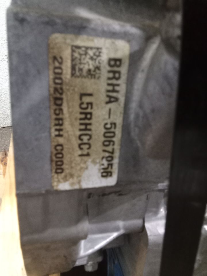 Part image 6