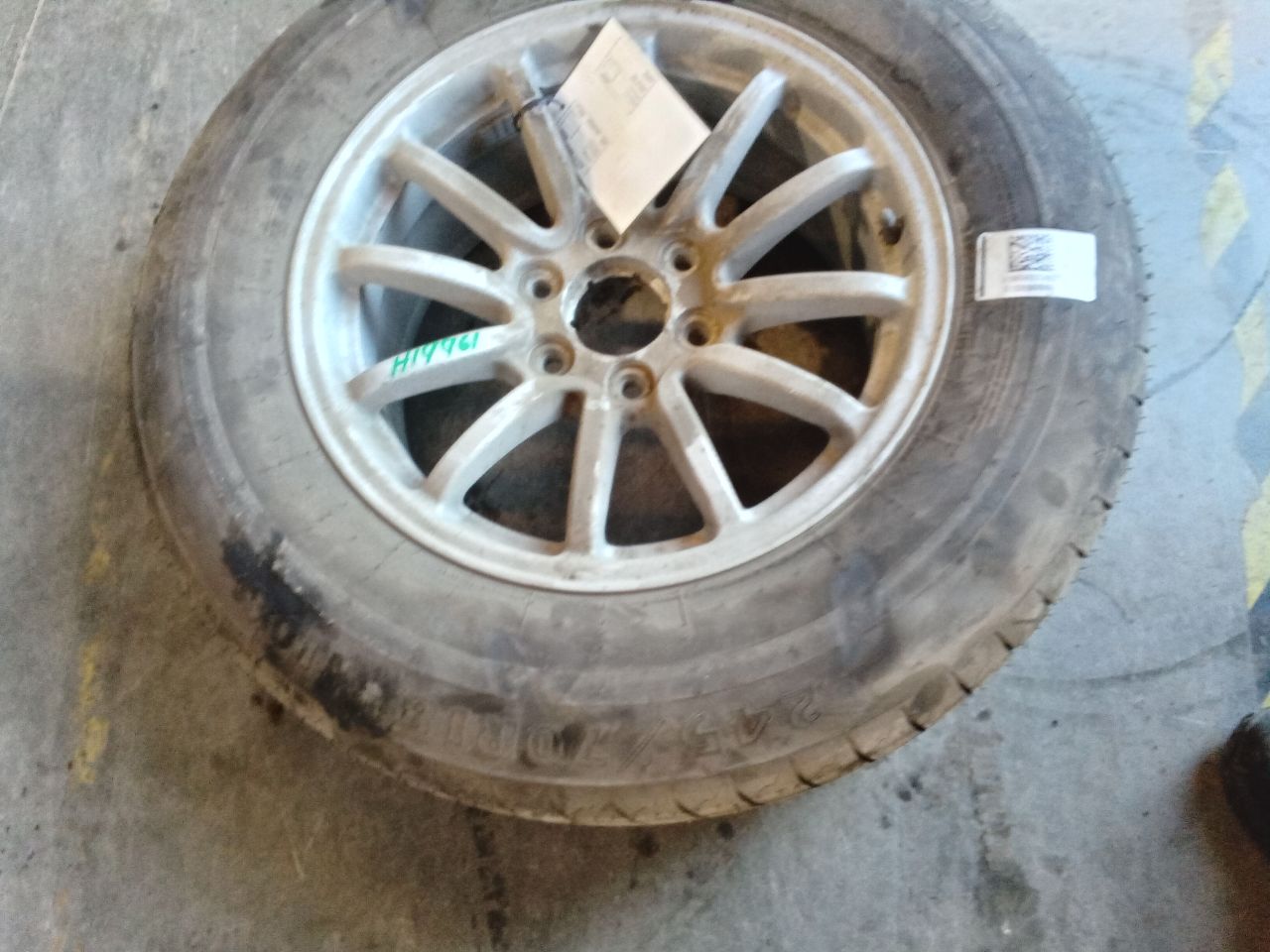 Part image 4