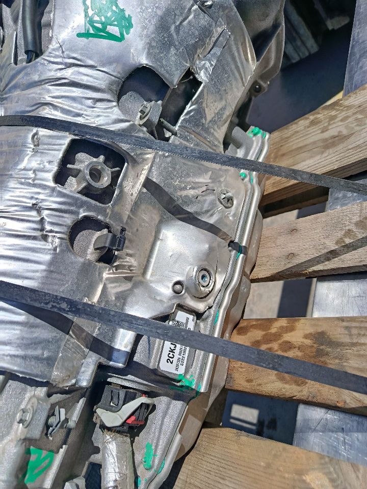 Part image 14