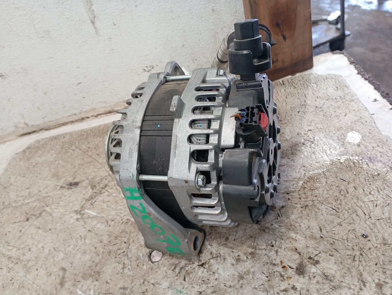 Part image 3