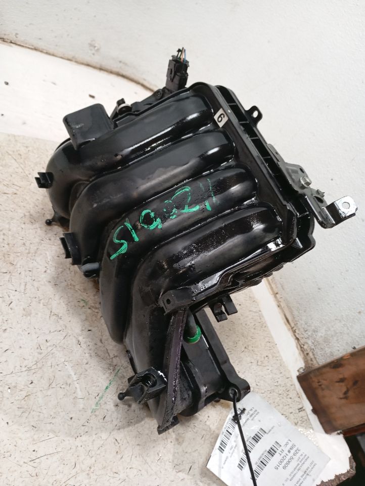 2015 Kia SOUL Intake Manifold