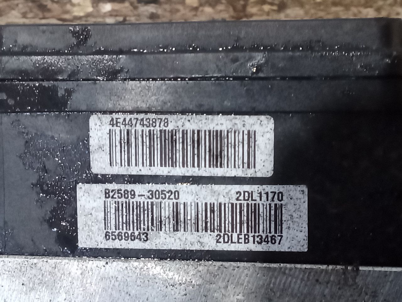 Part image 6