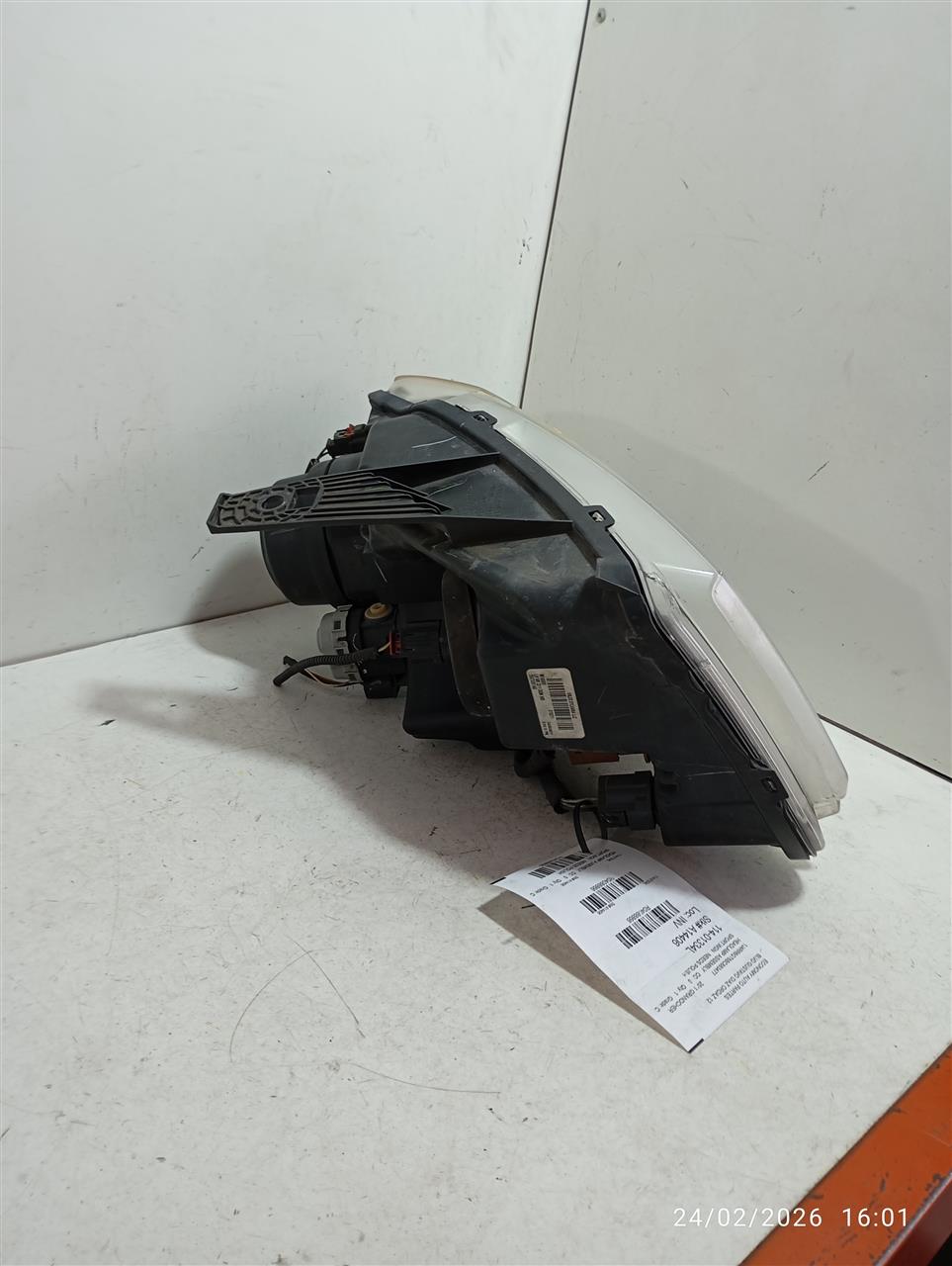 Part image 2