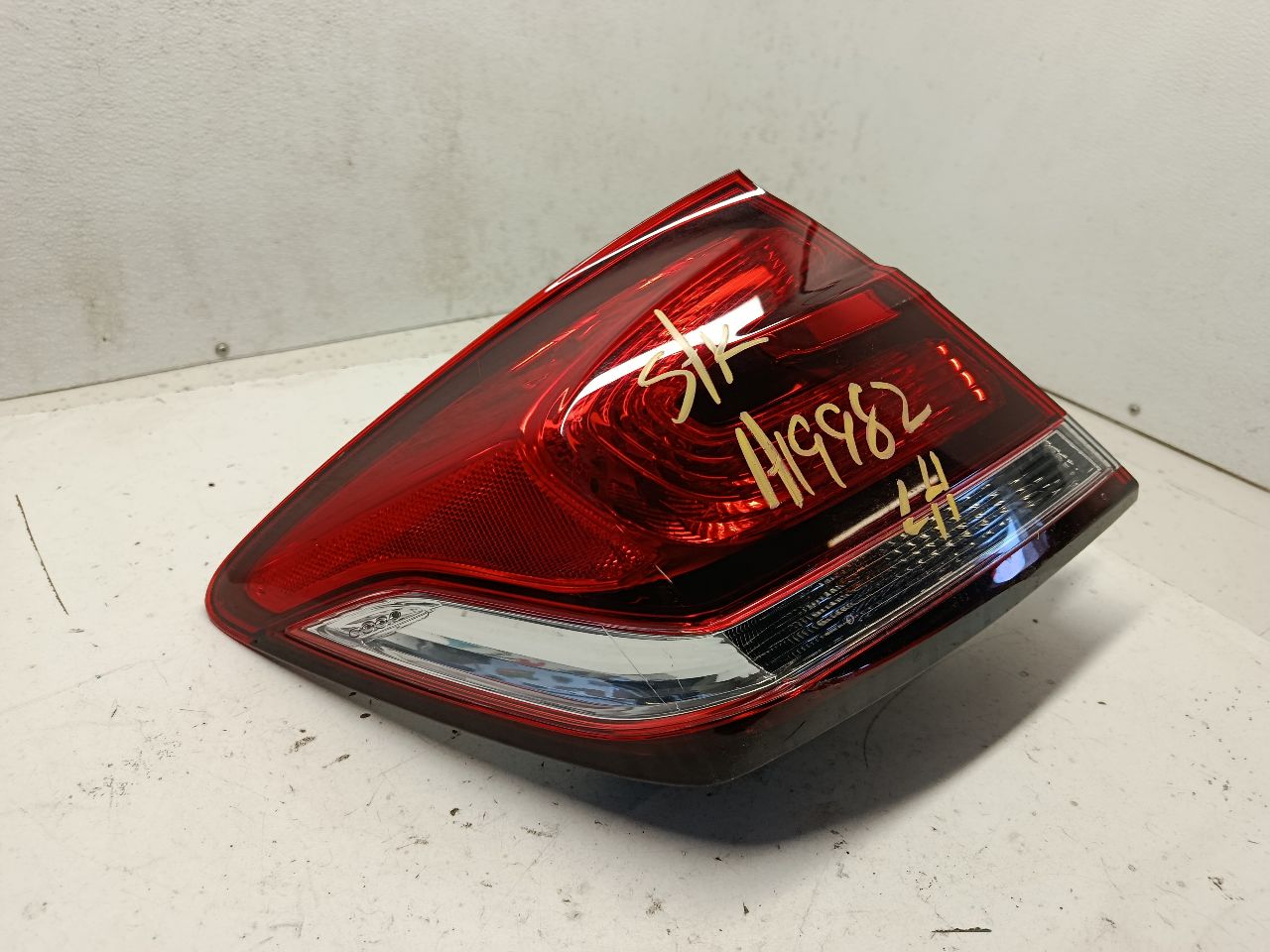 2014 Honda CIVIC Tail Lamp