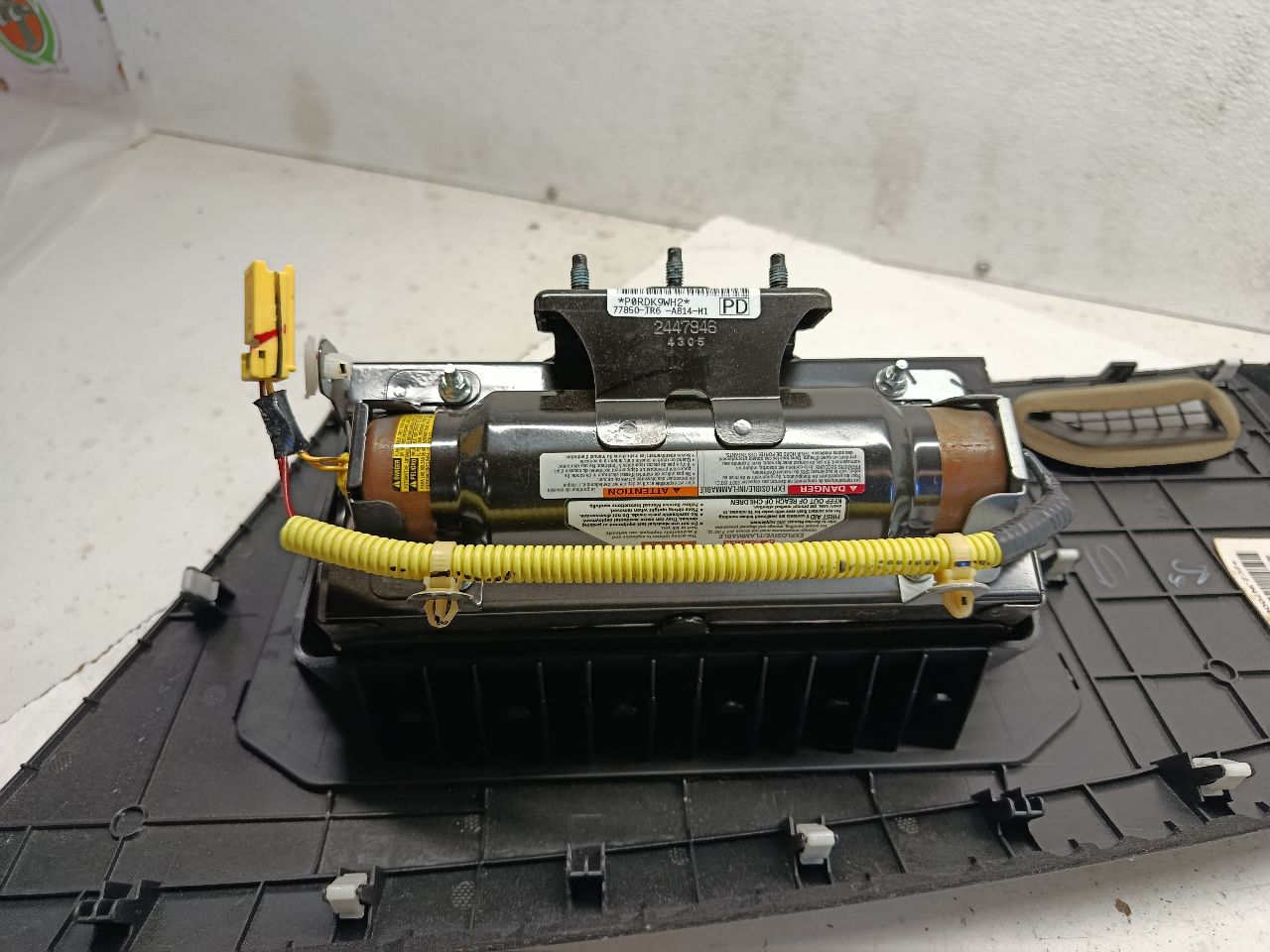 Part image 5