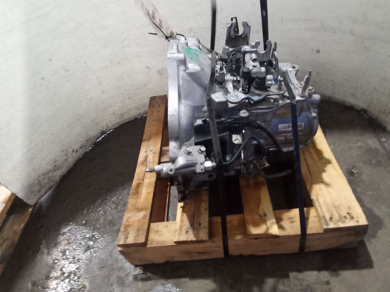 Part image 4