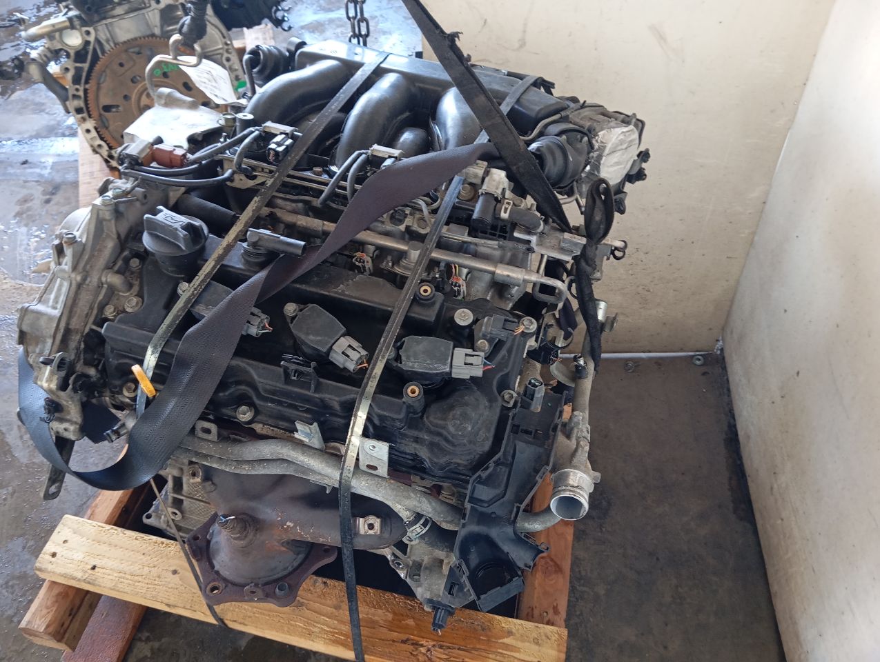 Part image 4