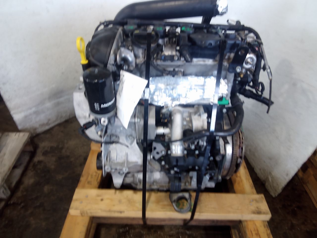 Part image 3