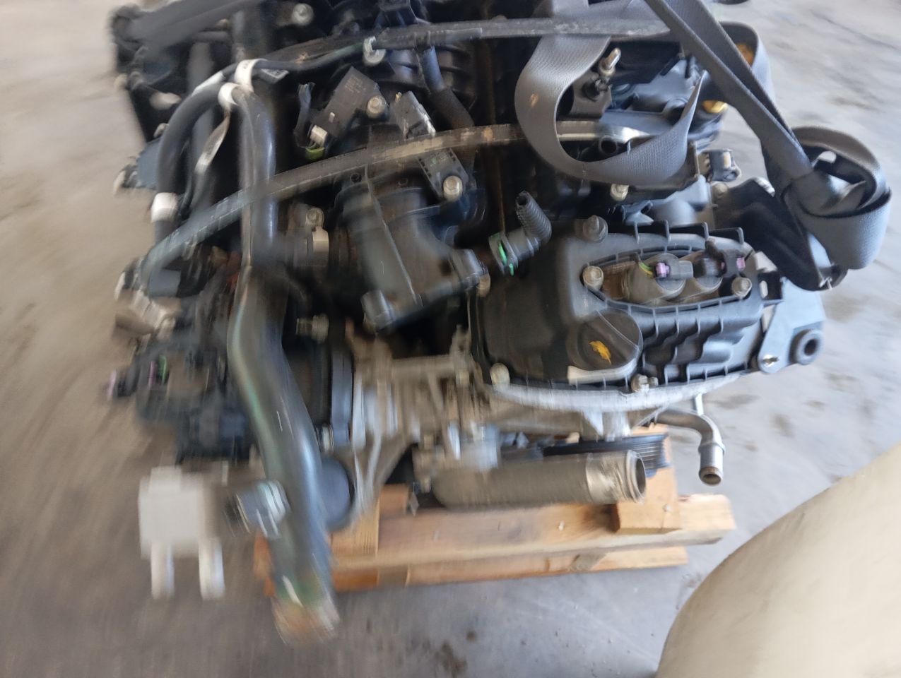 Part image 10