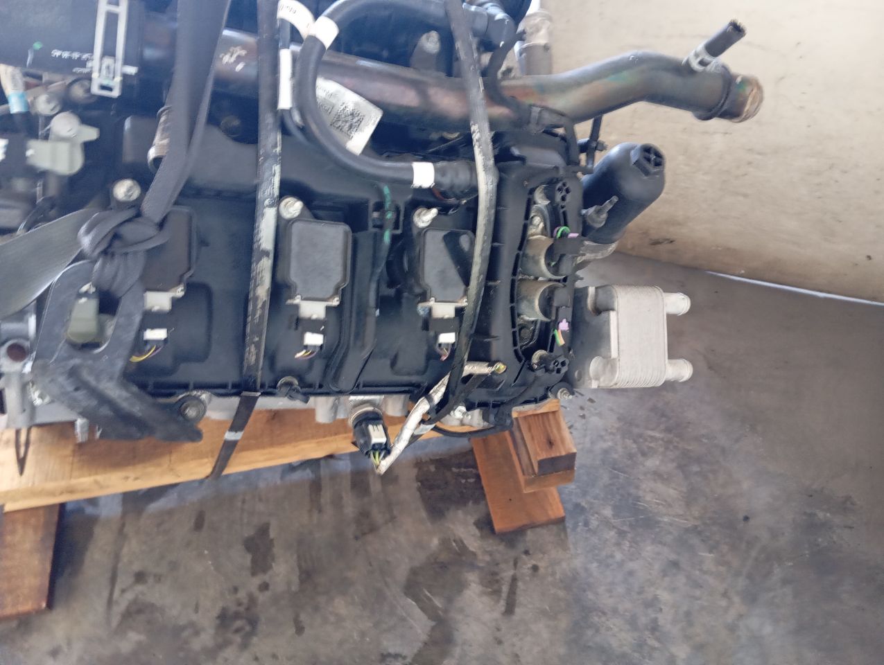 Part image 16