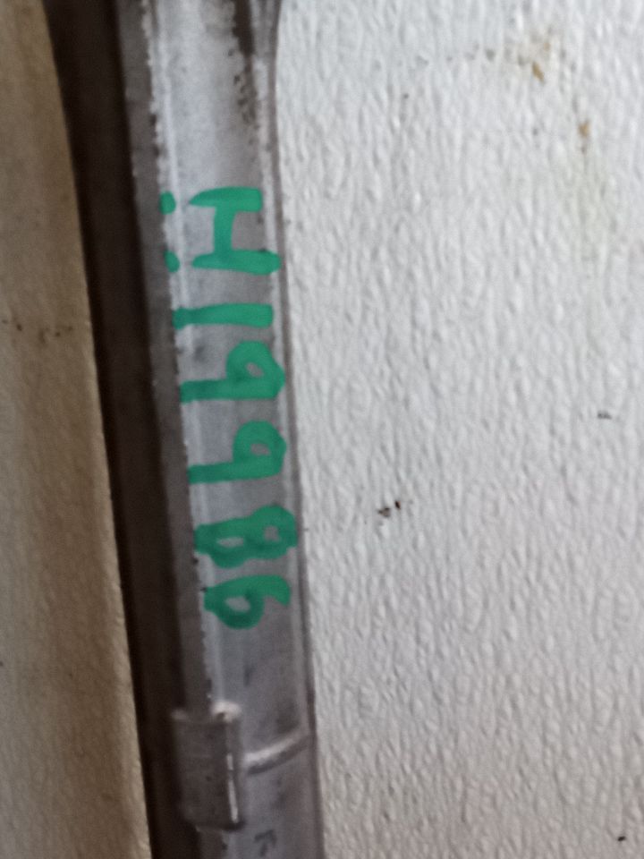 Part image 7