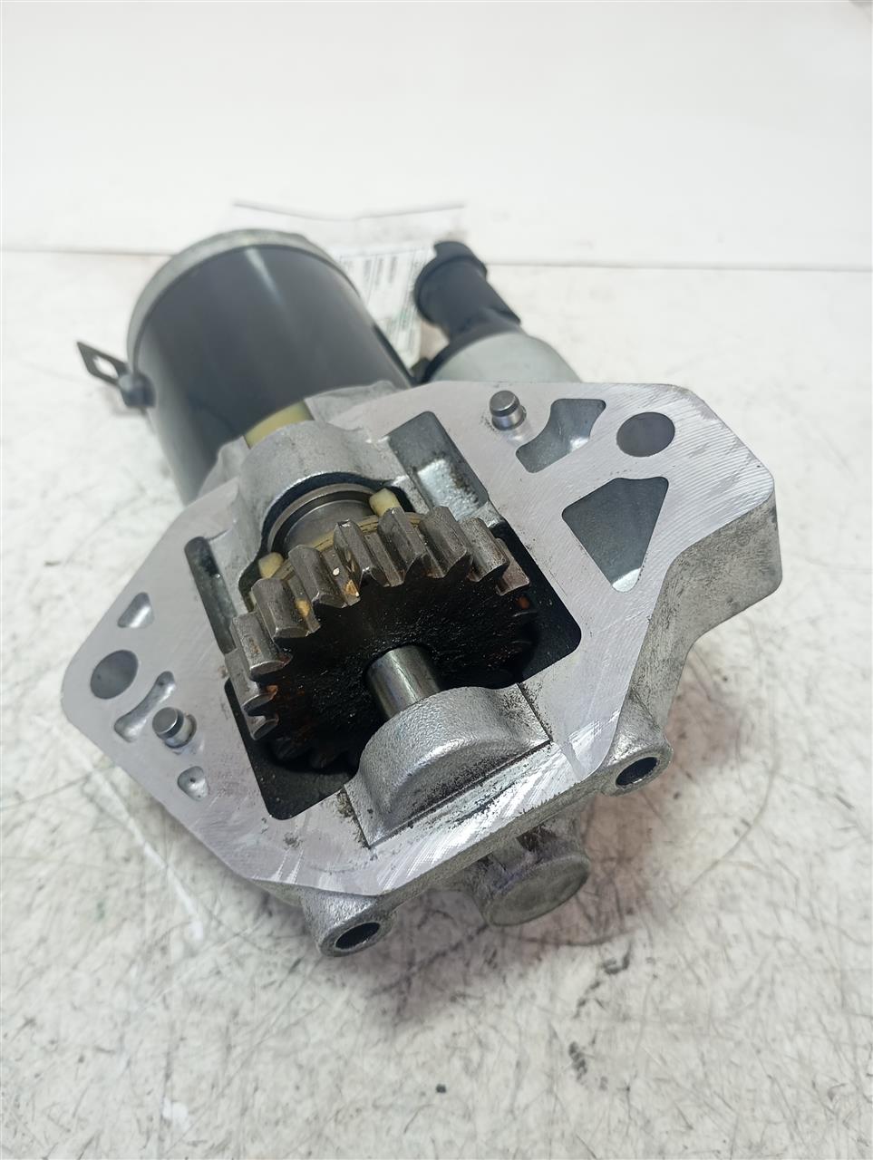 Part image 4