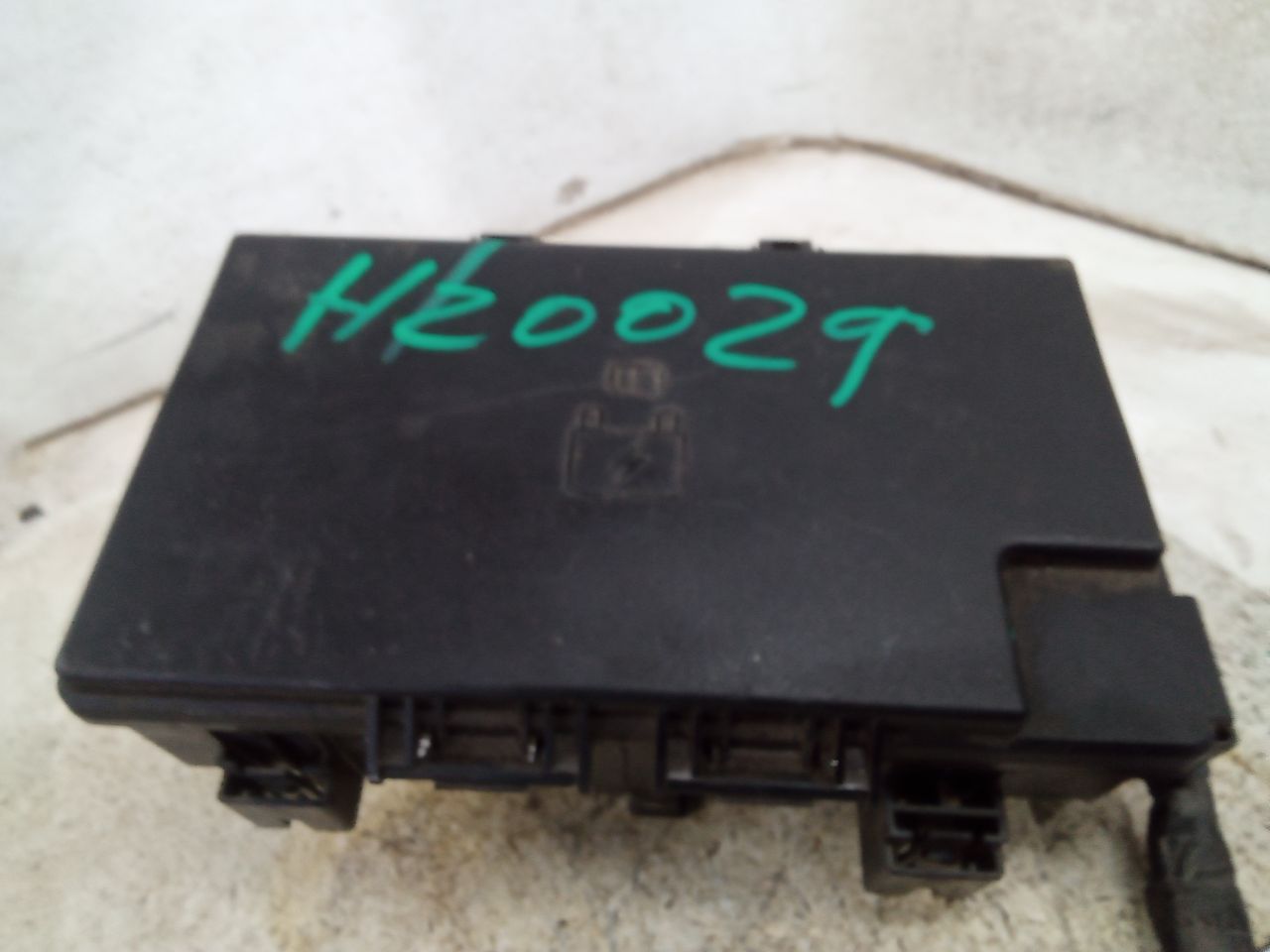 Part image 3