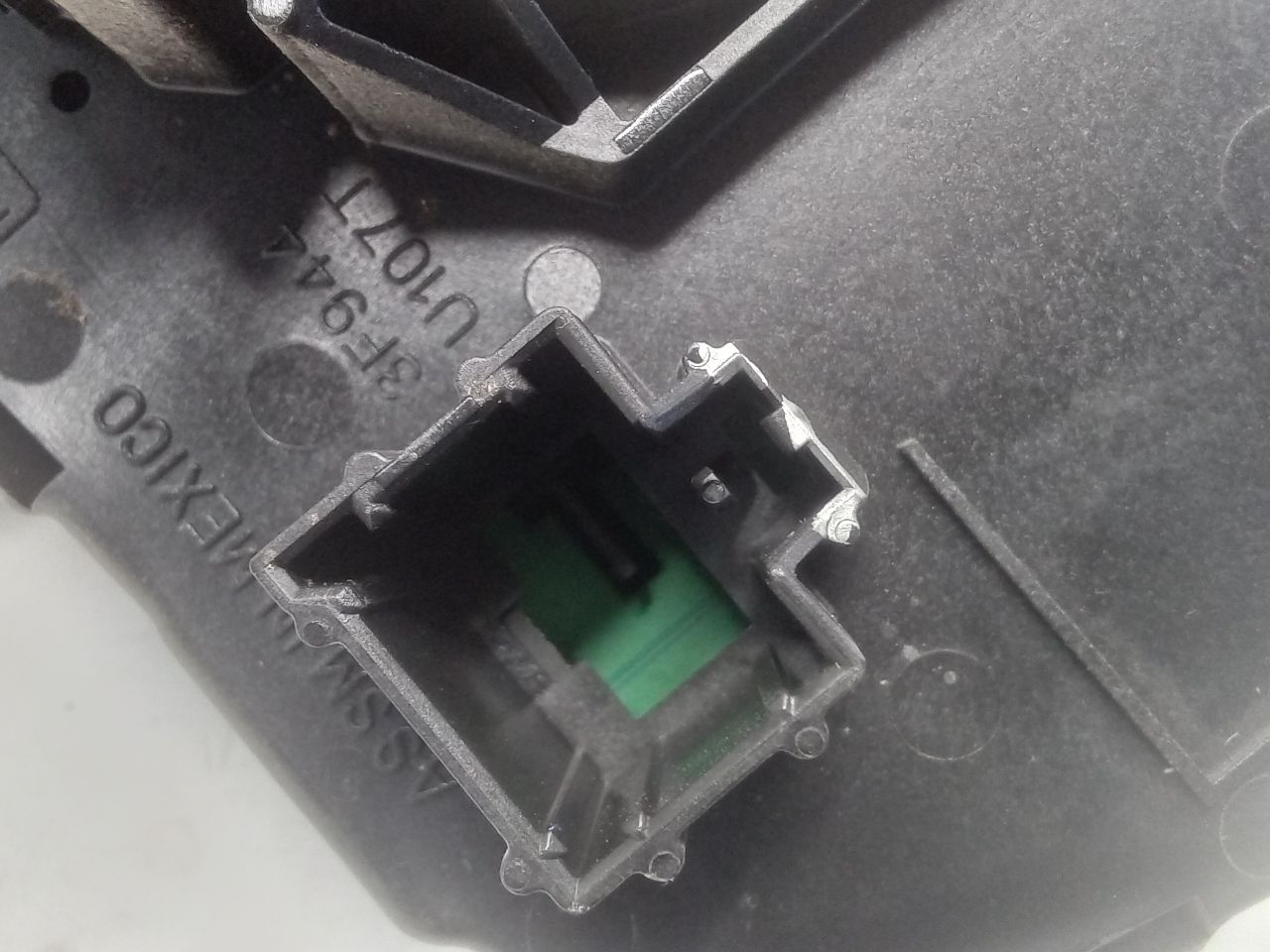 Part image 8