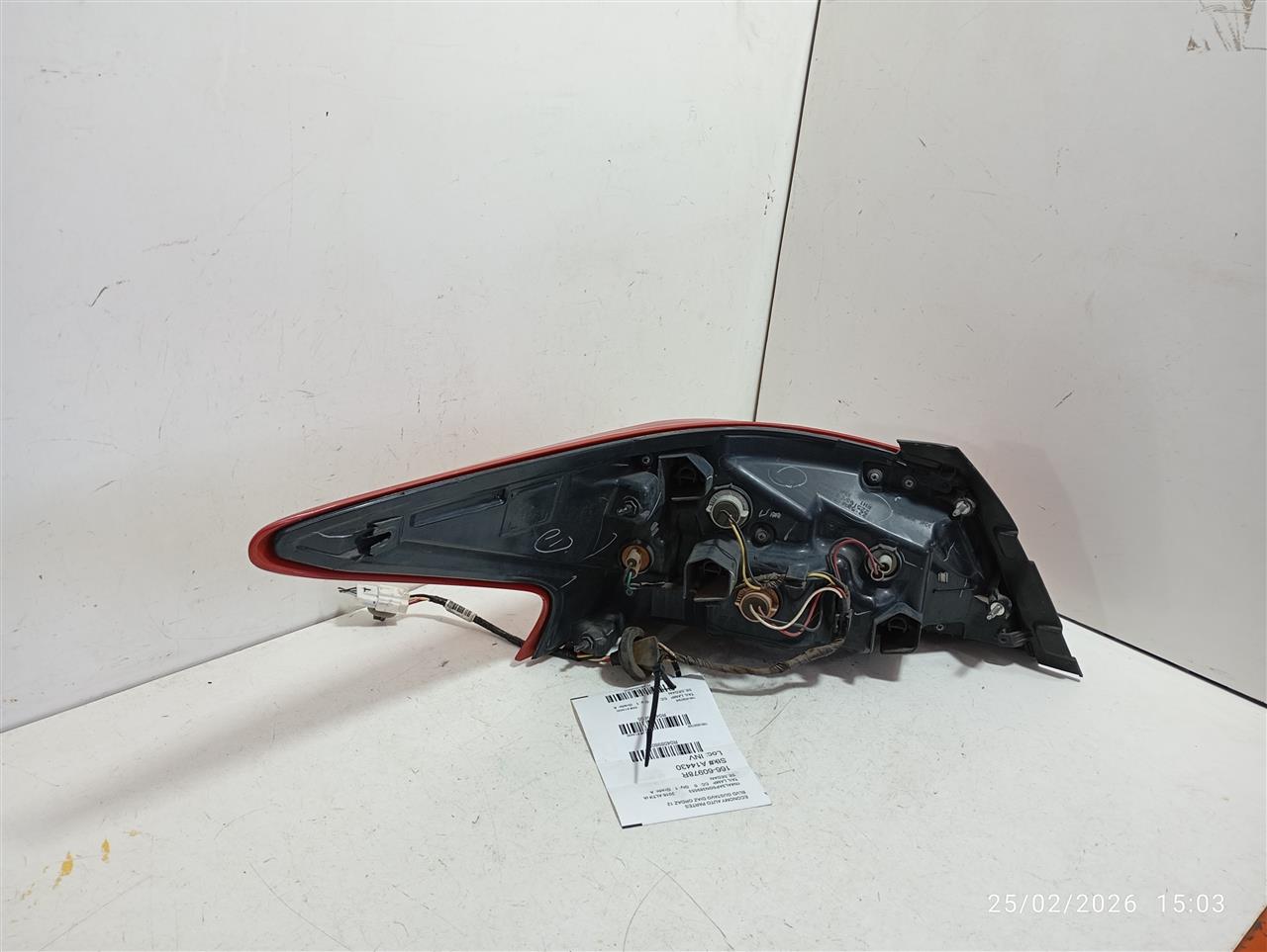 Part image 3