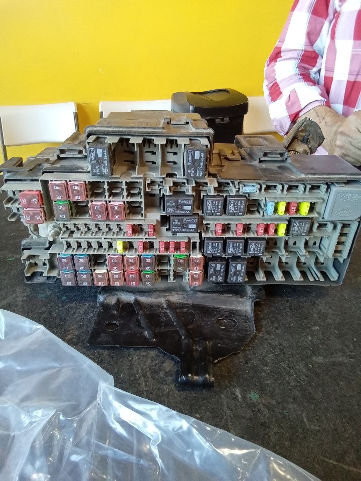 Part image 8