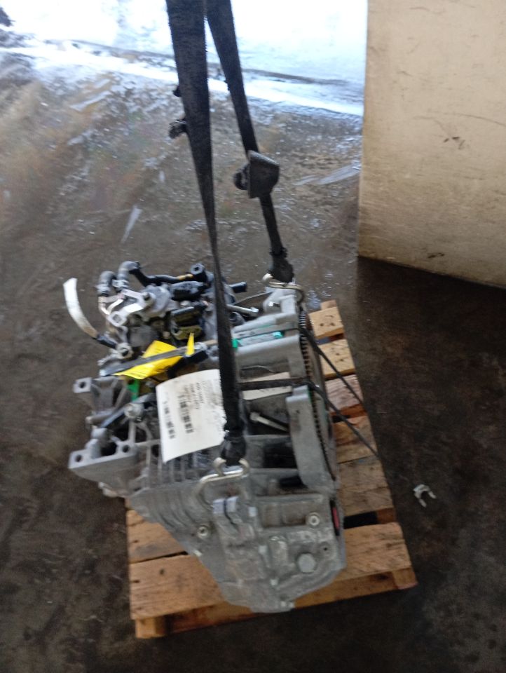Part image 10